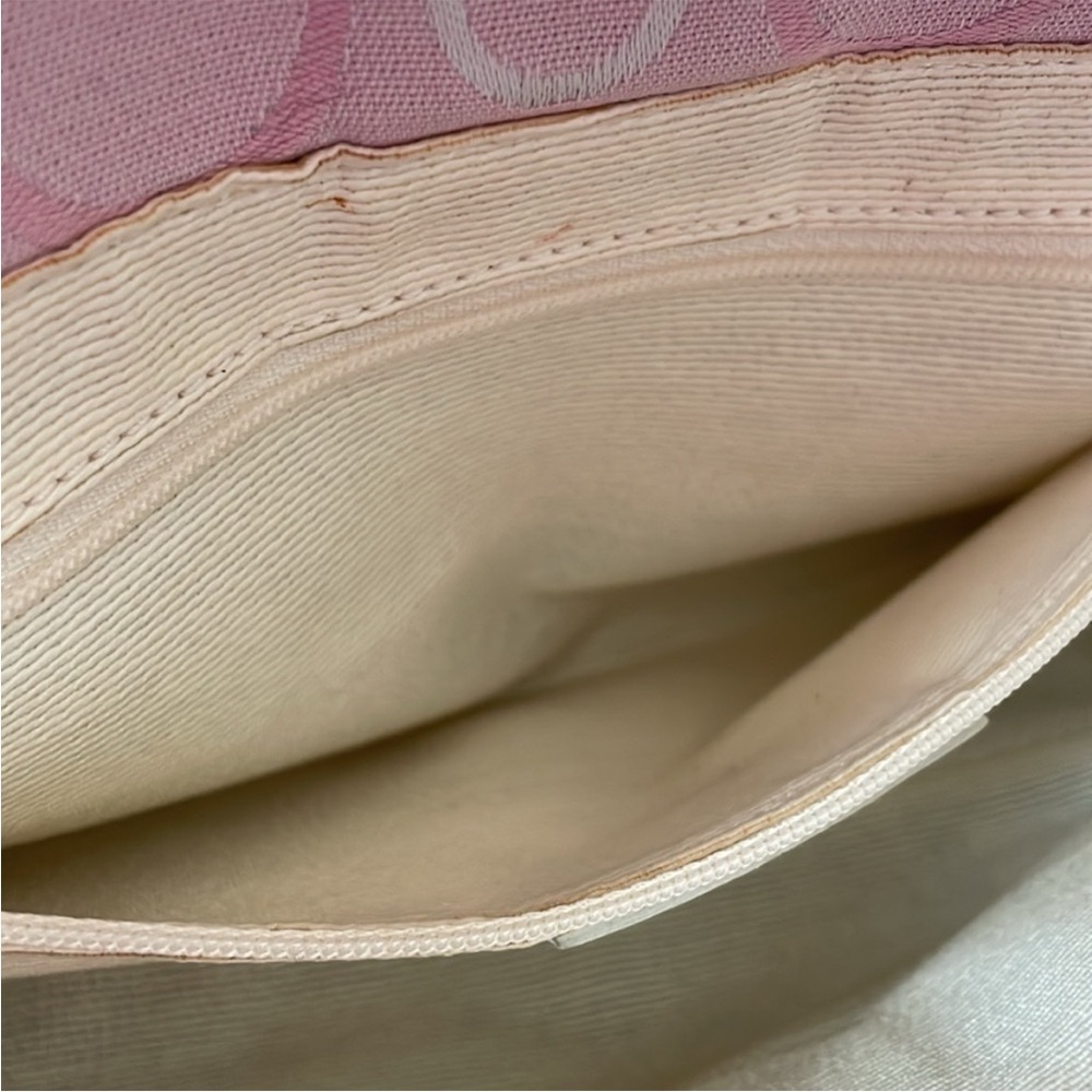 Ferragamo Vintage Canvas Gancini Bag - Picture 13 of 15